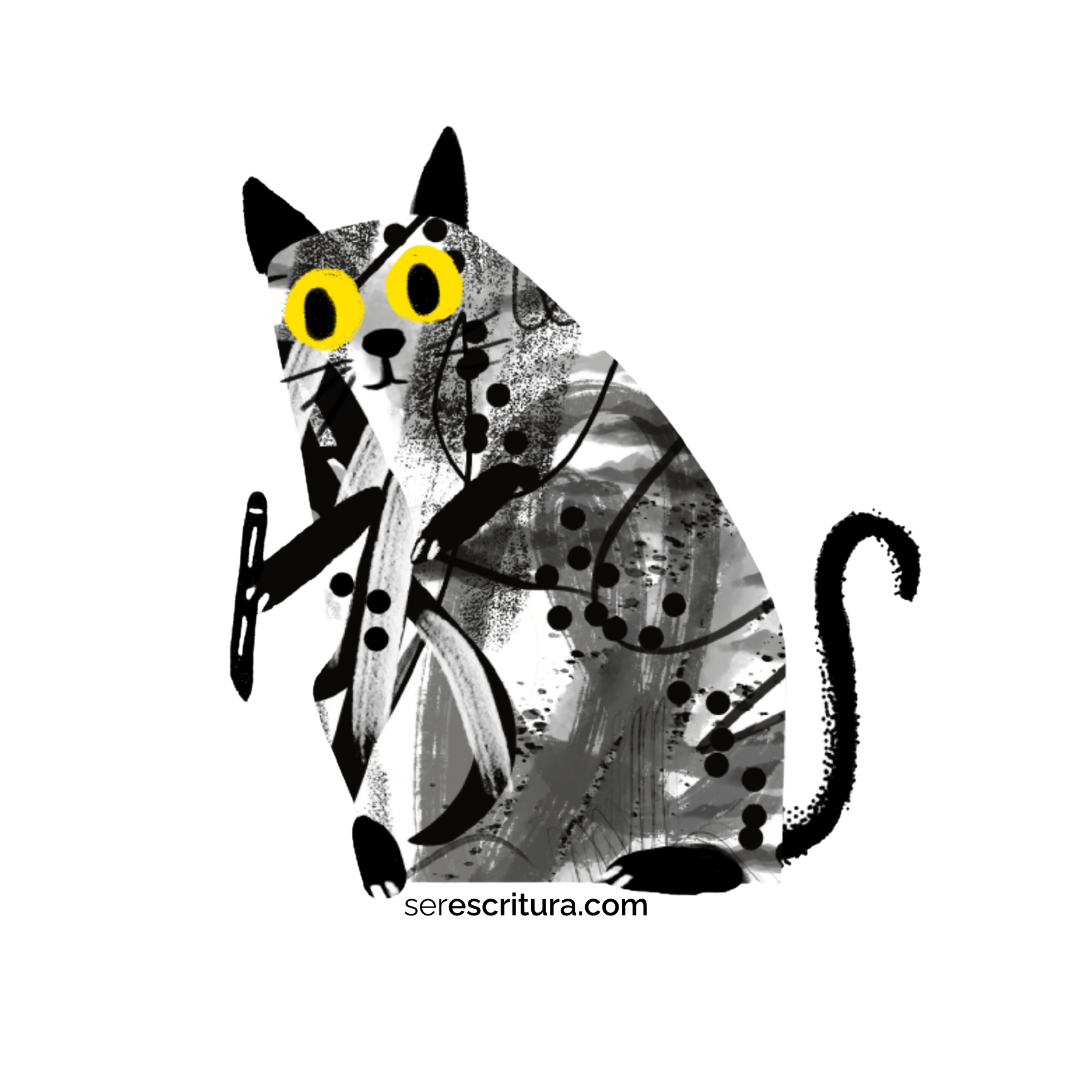 Ilustración de un gato gris formado con trazos grises, blancos y negros. Sus orejas y sus patas son negras. Sus ojos son amarillos. El gato está de pie, mira de frente y lleva un lápiz en la mano derecha. Debajo del gato se lee: serescritura.com